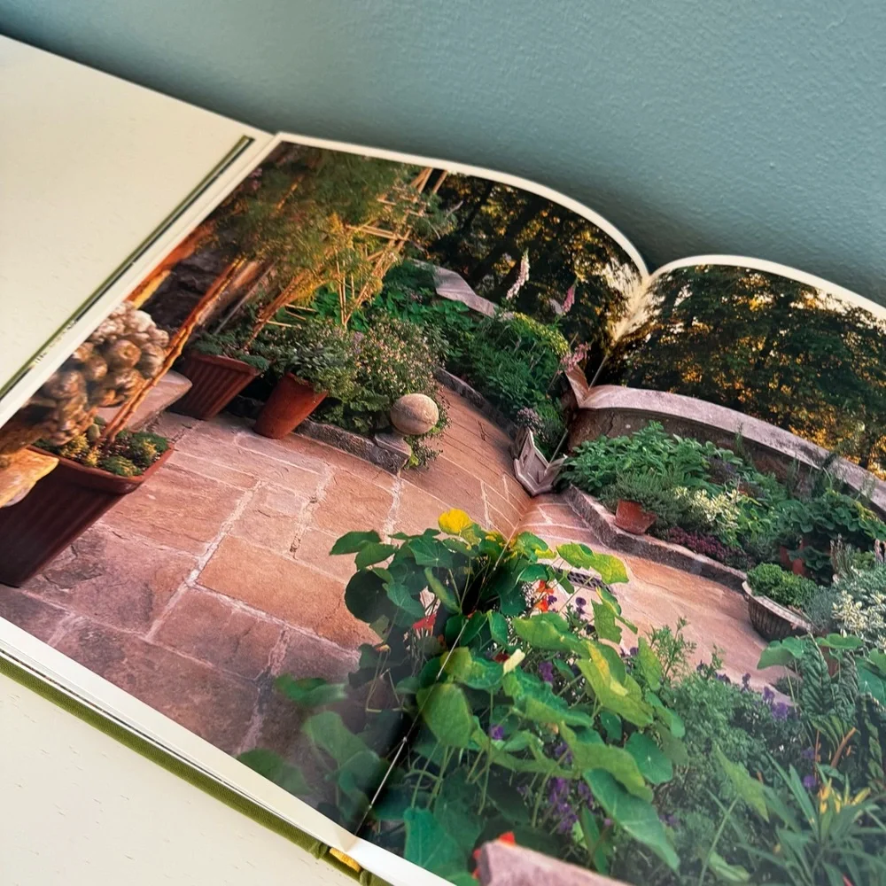 Vintage (2001) Green Decorative Book 'The Southern Garden' Bookstack Decor